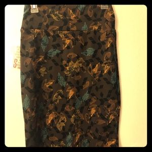 NWT Lularoe Cassie skirt size S